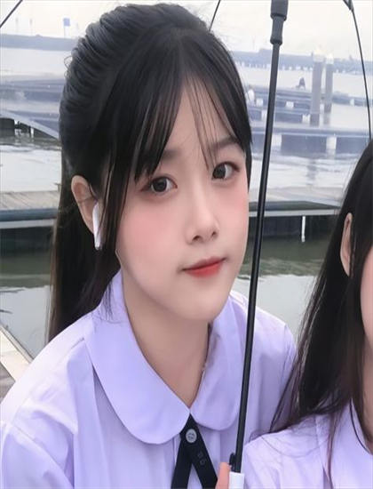 《狼少年2012》色彩运用解析：色调选择与情绪表达分析